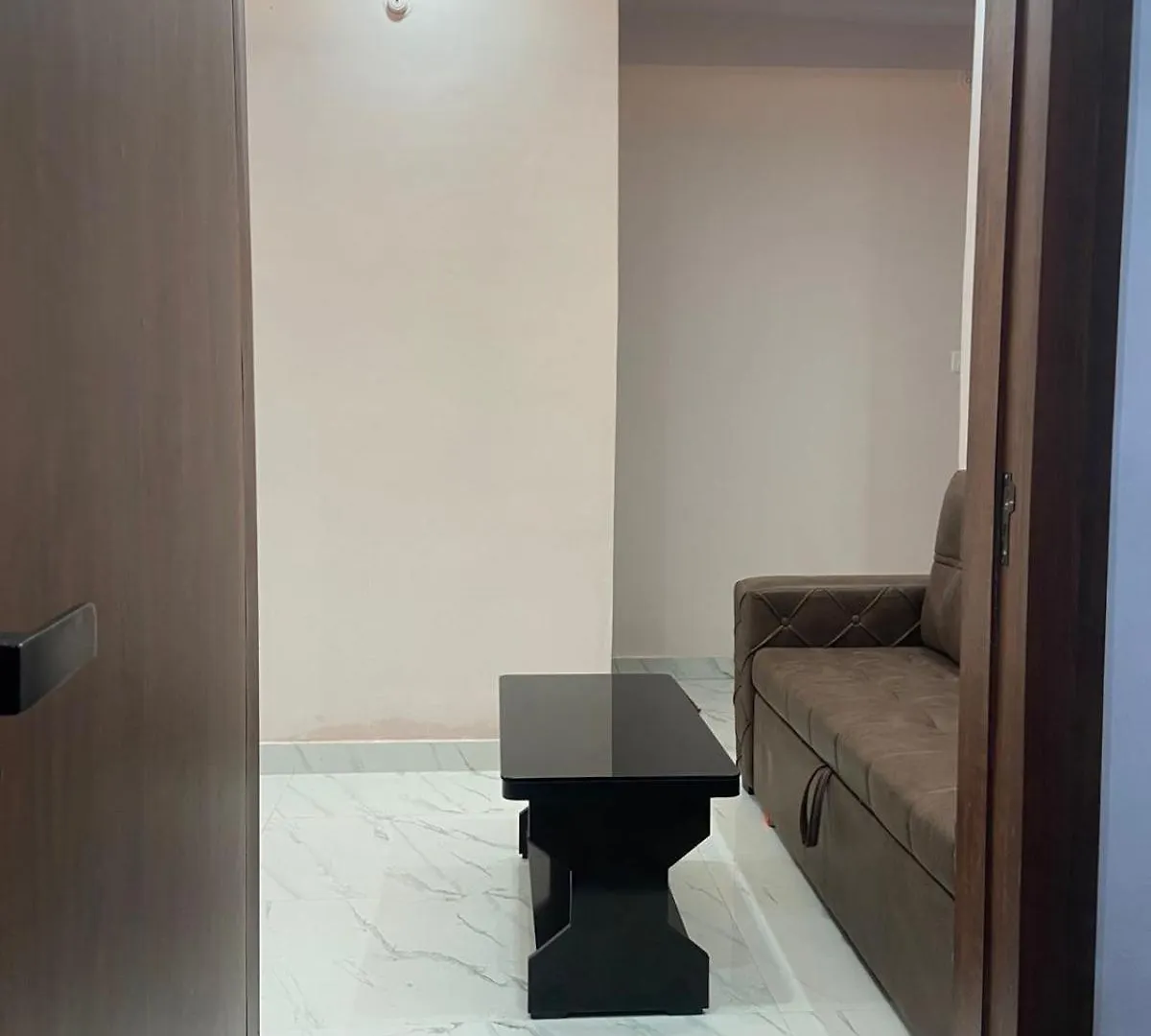 Guest House In Varanasi